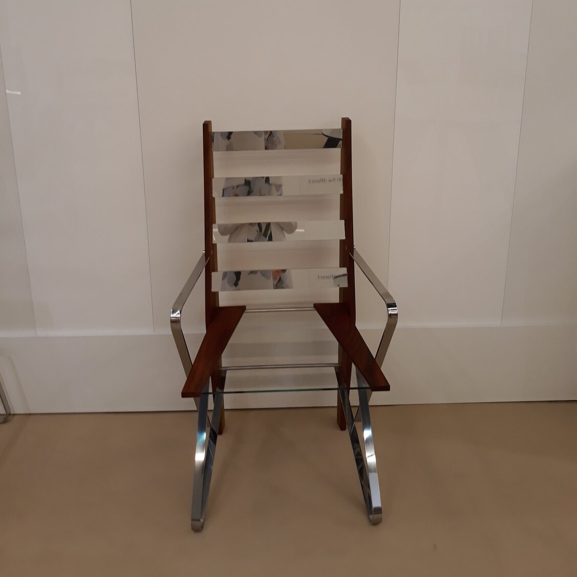 Silla DANZA by Ernesto Oñate Silla DANZA by Ernesto Oñate