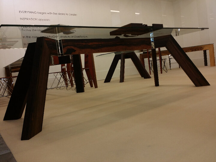 Mesa MAKASSAR MYSTERY CRISOL by Ernesto Oñate Mesa MAKASSAR MYSTERY CRISOL by Ernesto Oñate