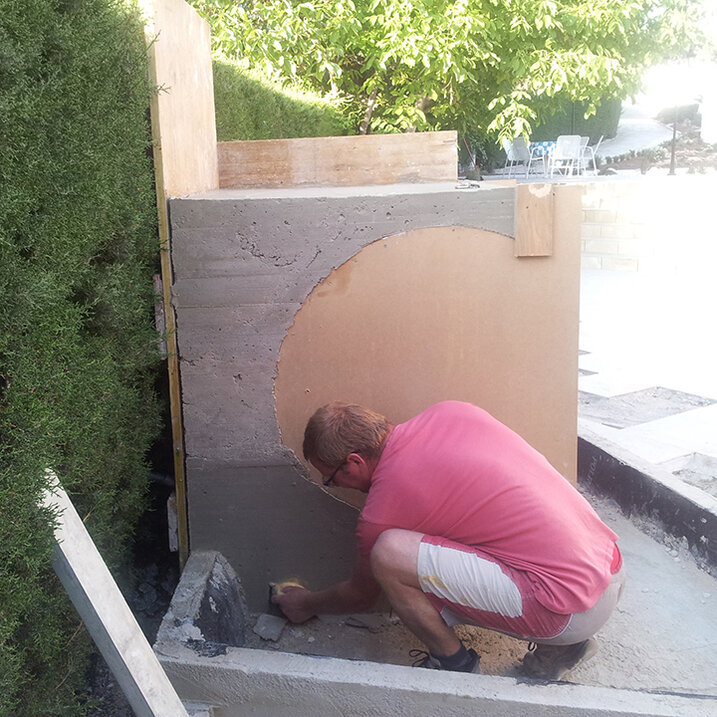 FUENTE DE NARCISO by Ernesto Oñate FUENTE DE NARCISO by Ernesto Oñate