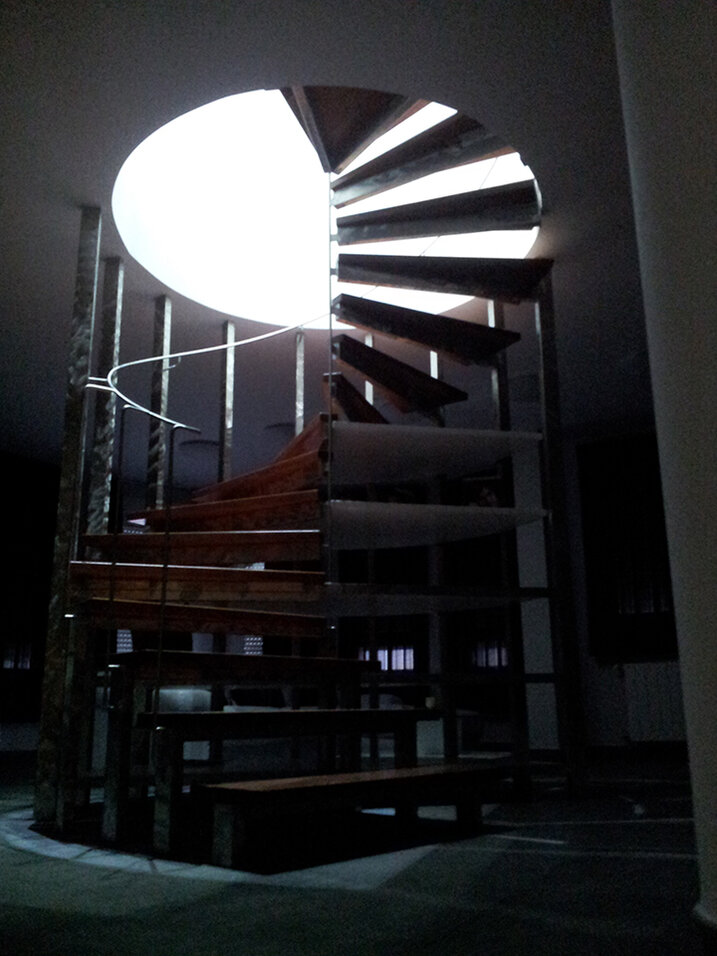 LA ETERNIDAD EN UNA HORA by Ernesto Oñate LA ETERNIDAD EN UNA HORA by Ernesto Oñate