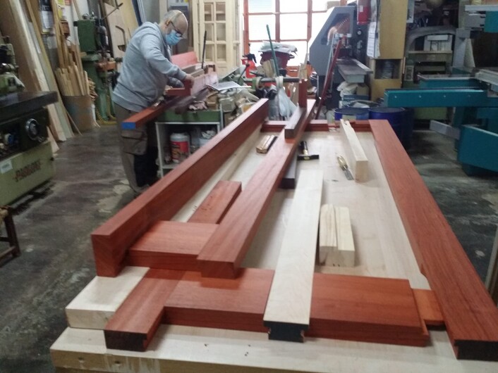 TRAER LOS SUEÑOS by Ernesto Oñate TRAER LOS SUEÑOS by Ernesto Oñate